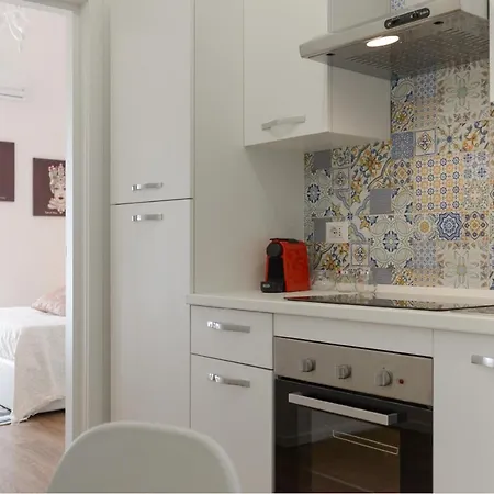 Filomena Chic Apartament *